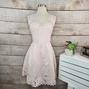 Ted Baker London Emalise  Dress Size 2 Pink Fit Flare Sleeveless Embroidered‎